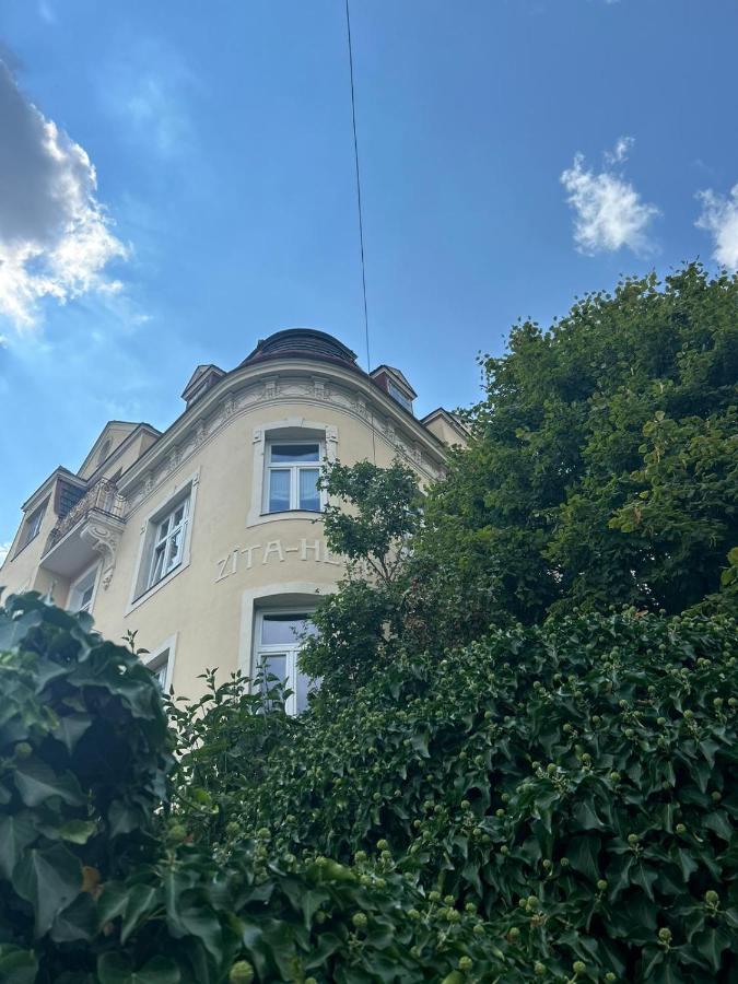 Apartment 5 Min Schoenbrunn Gloriette, Direct To City Center, Free Parking 비엔나 외부 사진